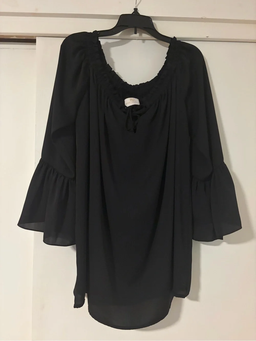 Amanda Uprichard Black Off-Shoulder Ruffle Sleeve Top size M